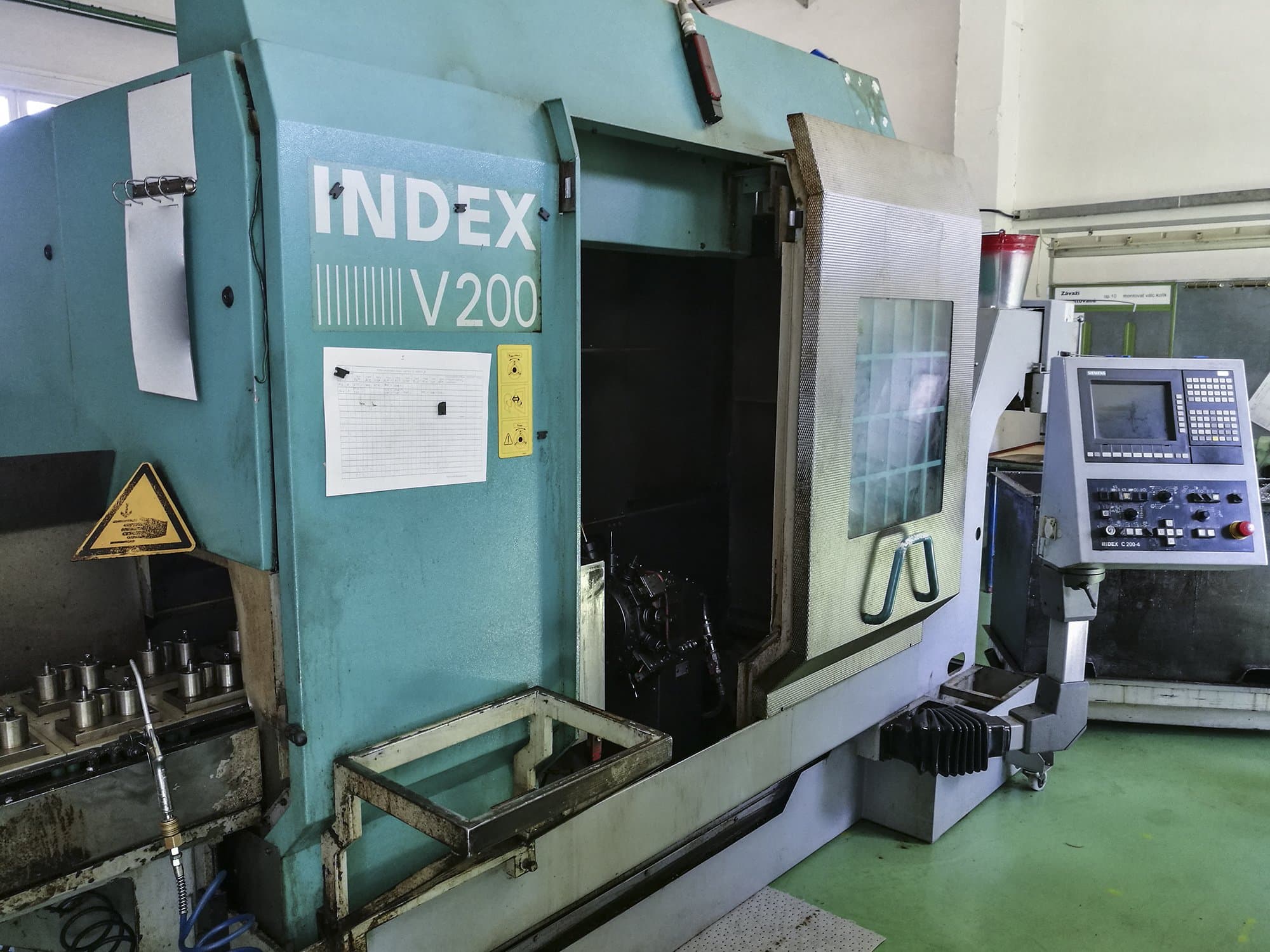 Koneen  Index vasen näkymä V200