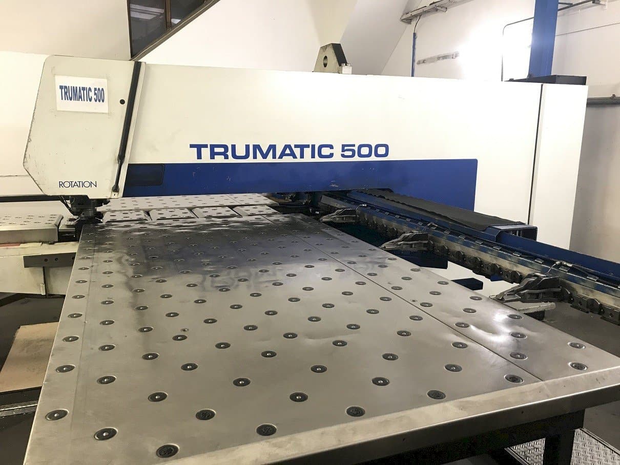 Koneen Trumpf Trumatic 500R etunäkymä