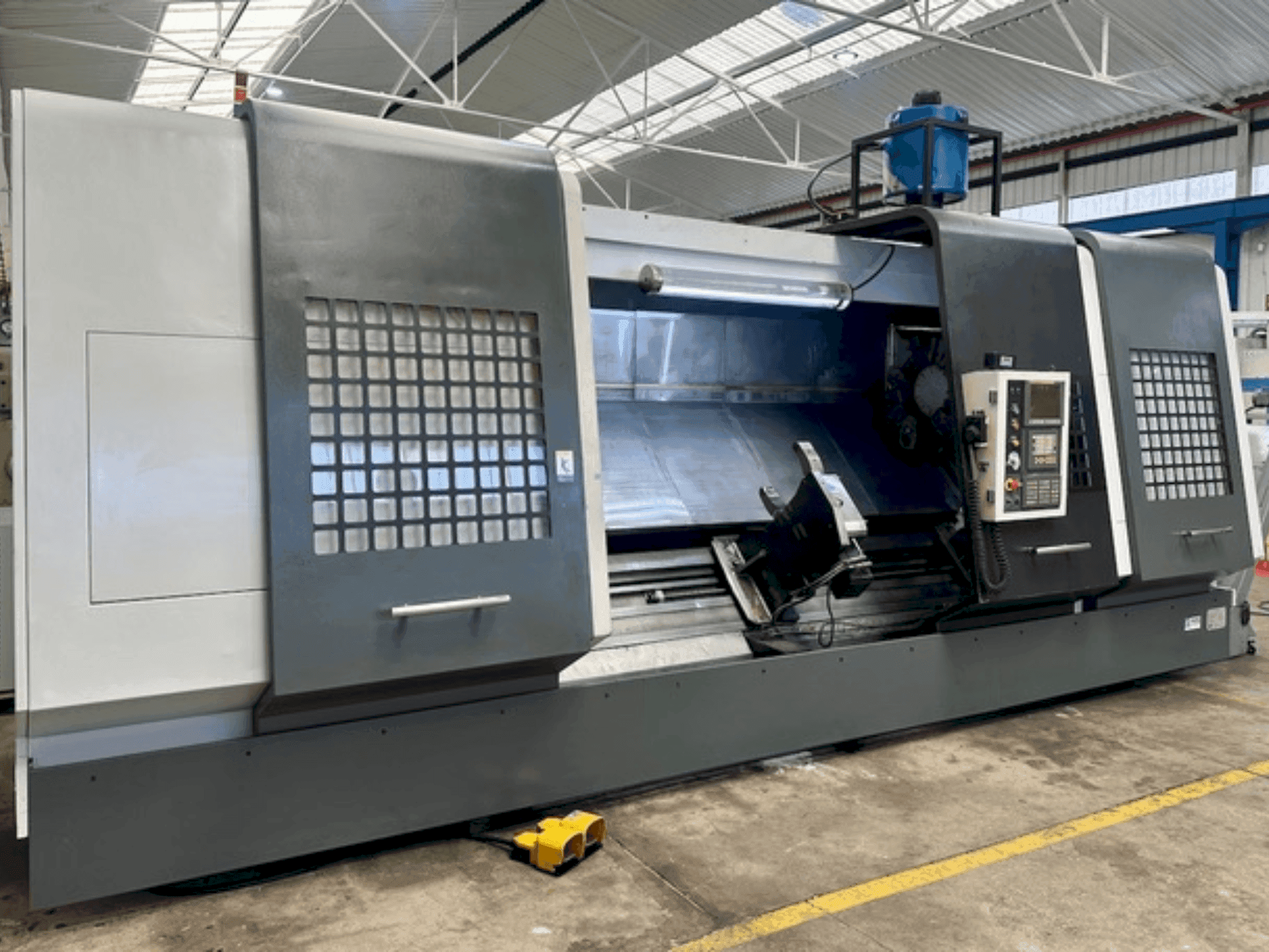 Koneen SMTCL HTC 63300 etunäkymä