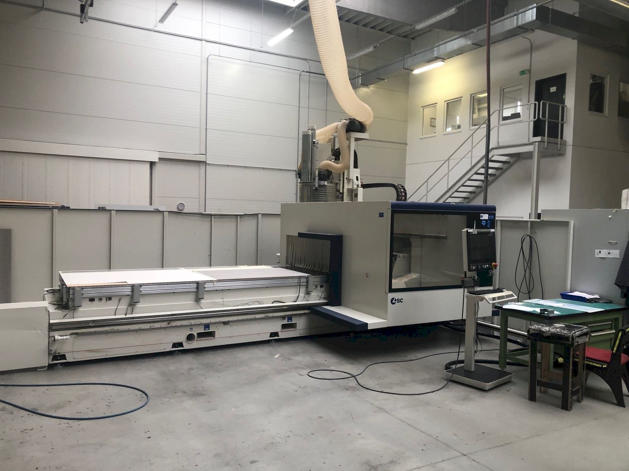 Koneen  SCM ACCORD 50 FX-M etunäkymä