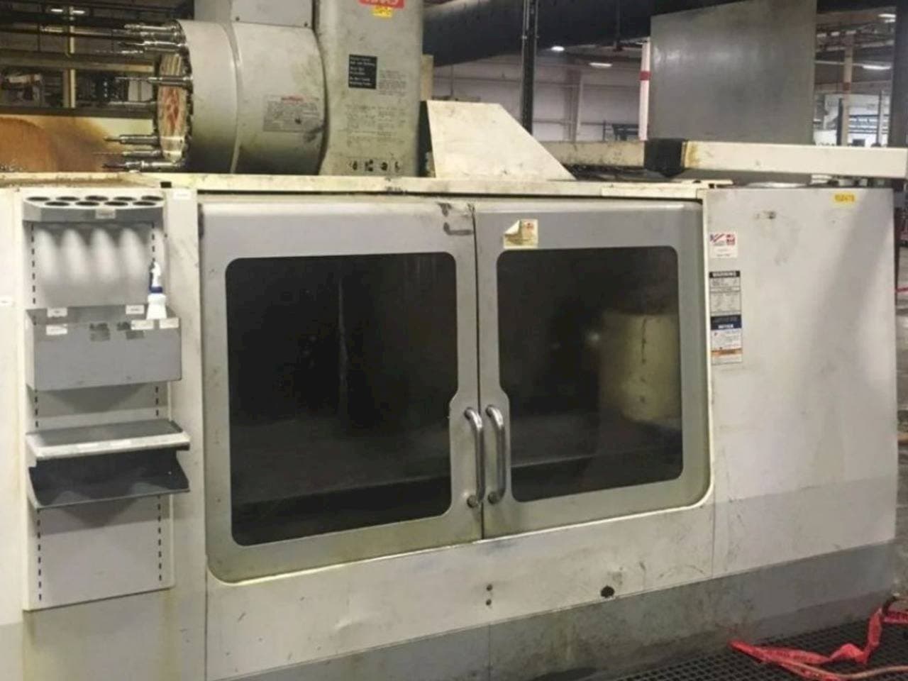 Koneen HAAS VF-8B/40 etunäkymä