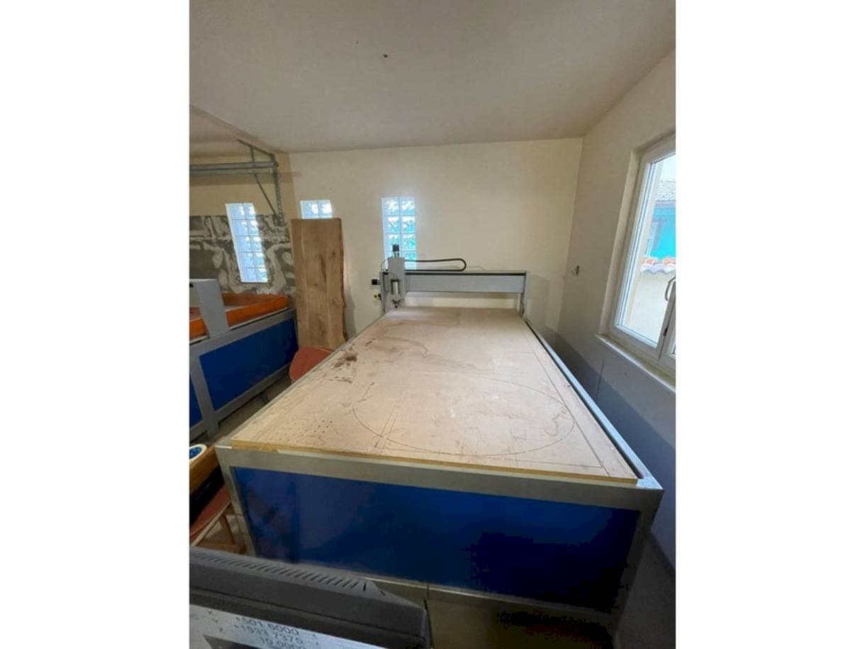 Koneen ALTMAN T2 etunäkymä