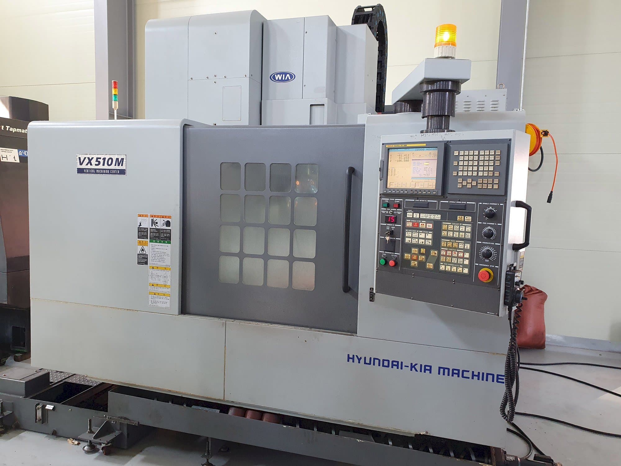 Koneen Hyundai Kia VX510M etunäkymä