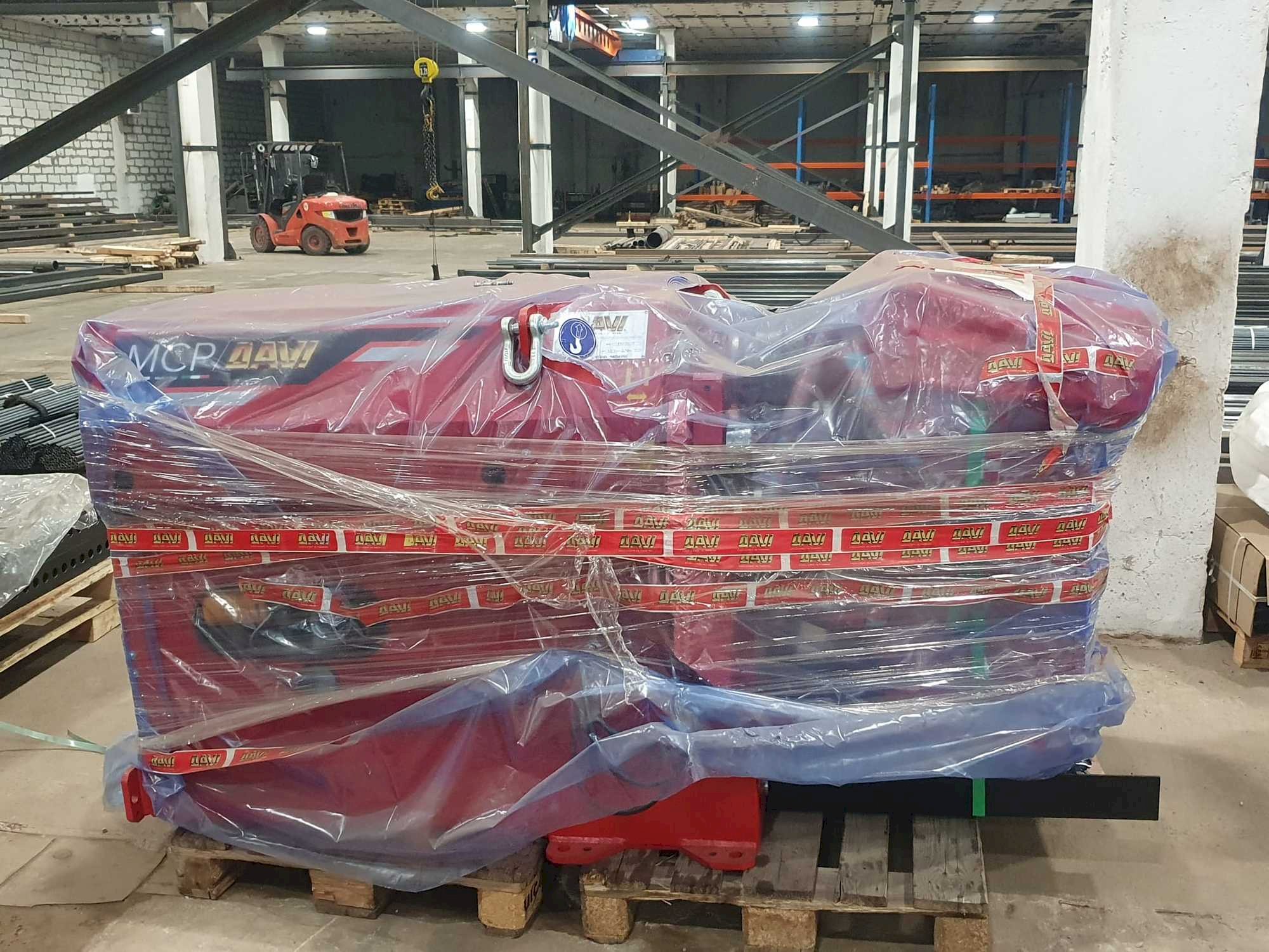 Koneen Davi MCP 9 etunäkymä