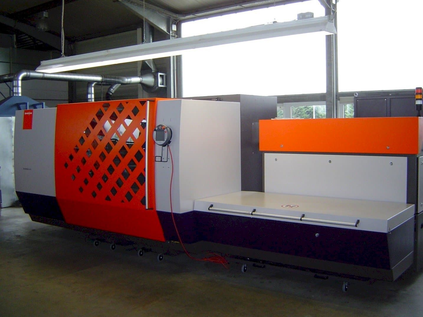 Koneen Bystronic ByVention 3015 etunäkymä