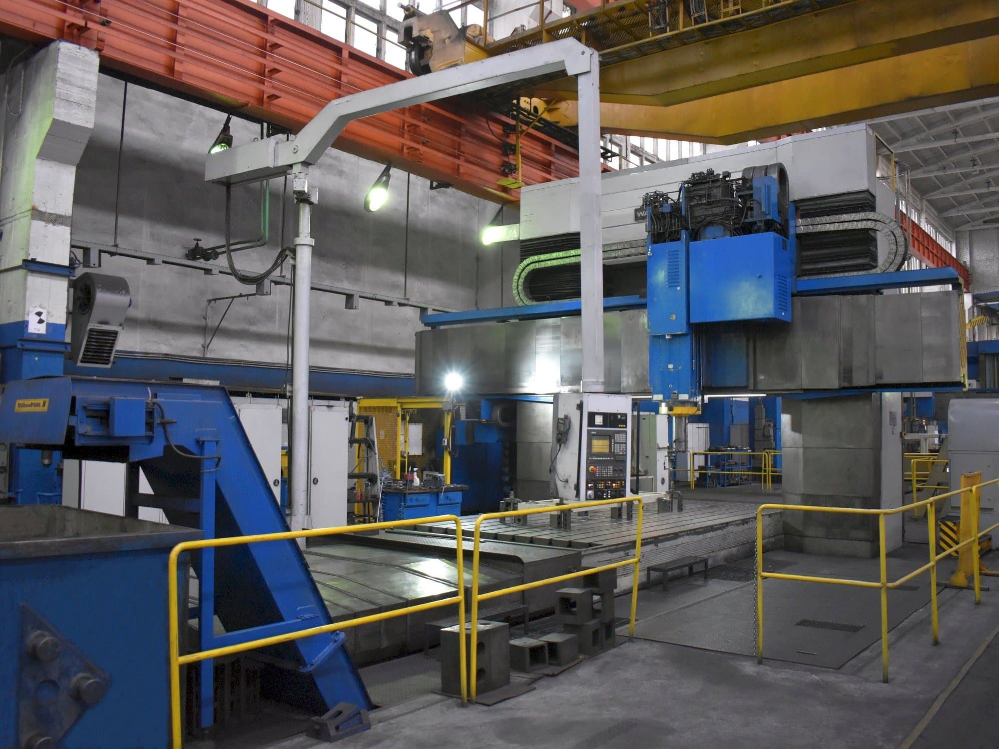 Koneen WALDRICH COBURG 17S 10FP 300 NC etunäkymä