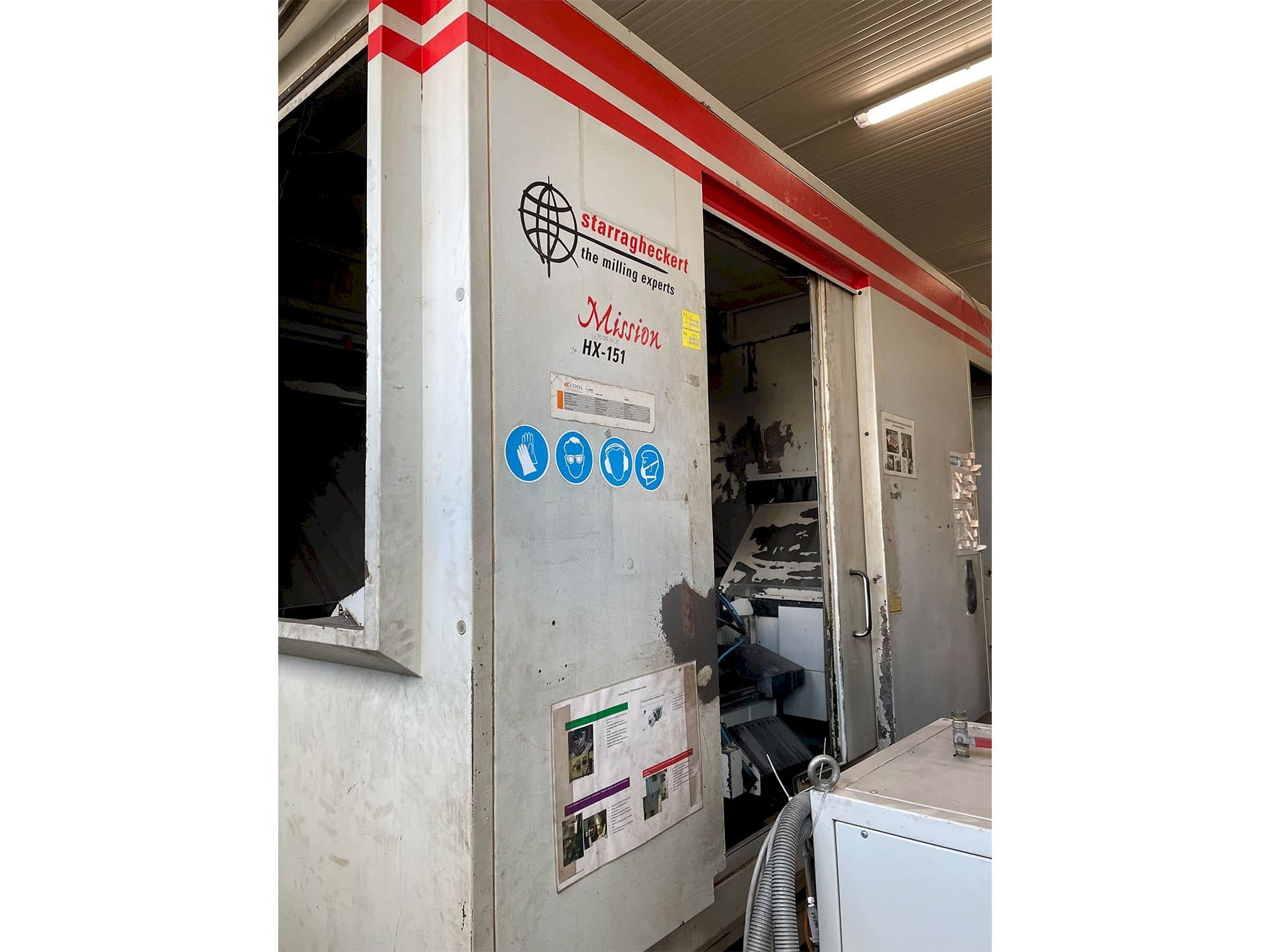 Koneen Starrag HX 151 (2004) etunäkymä