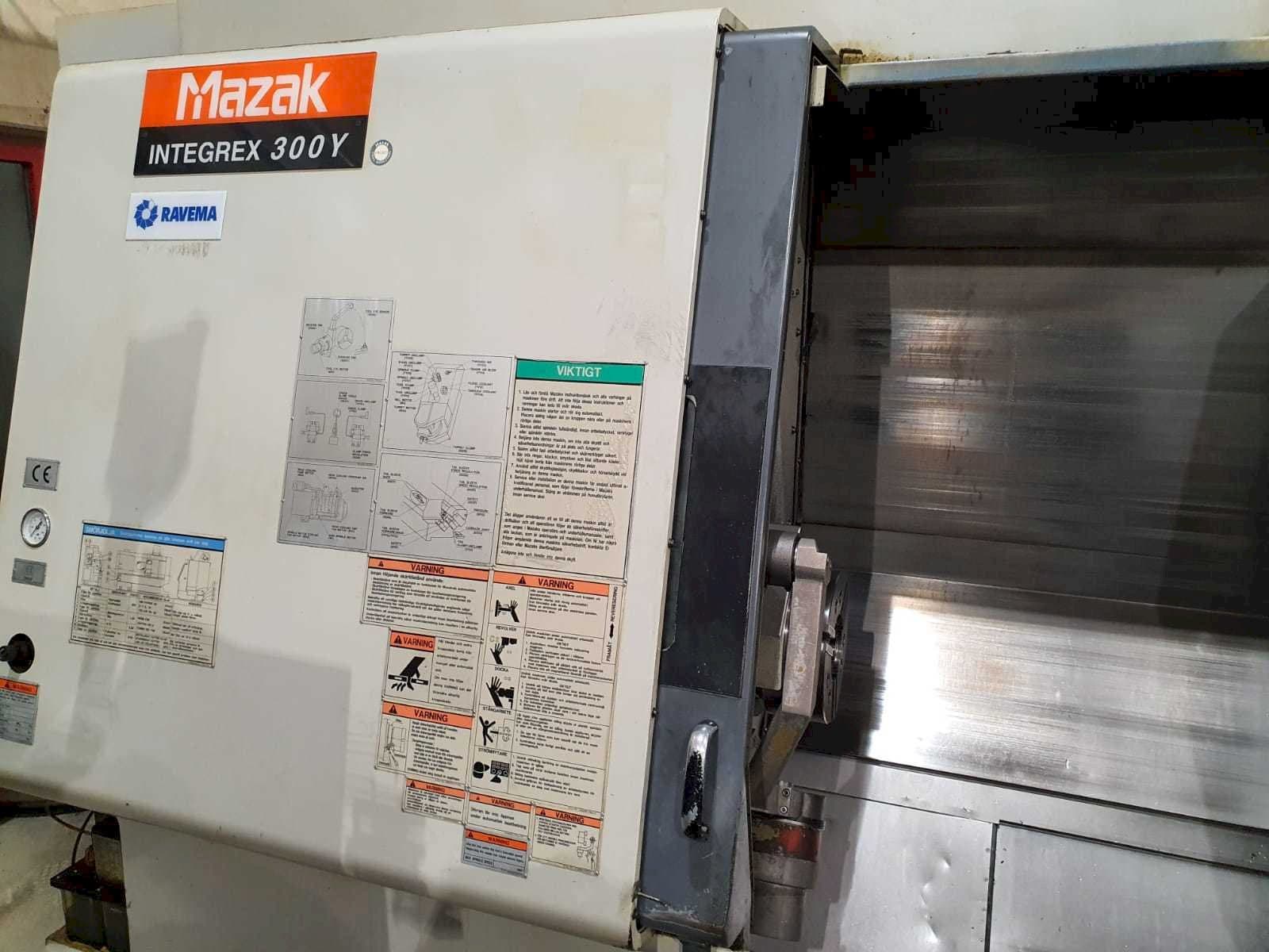 Koneen Mazak Integrex 300Y etunäkymä