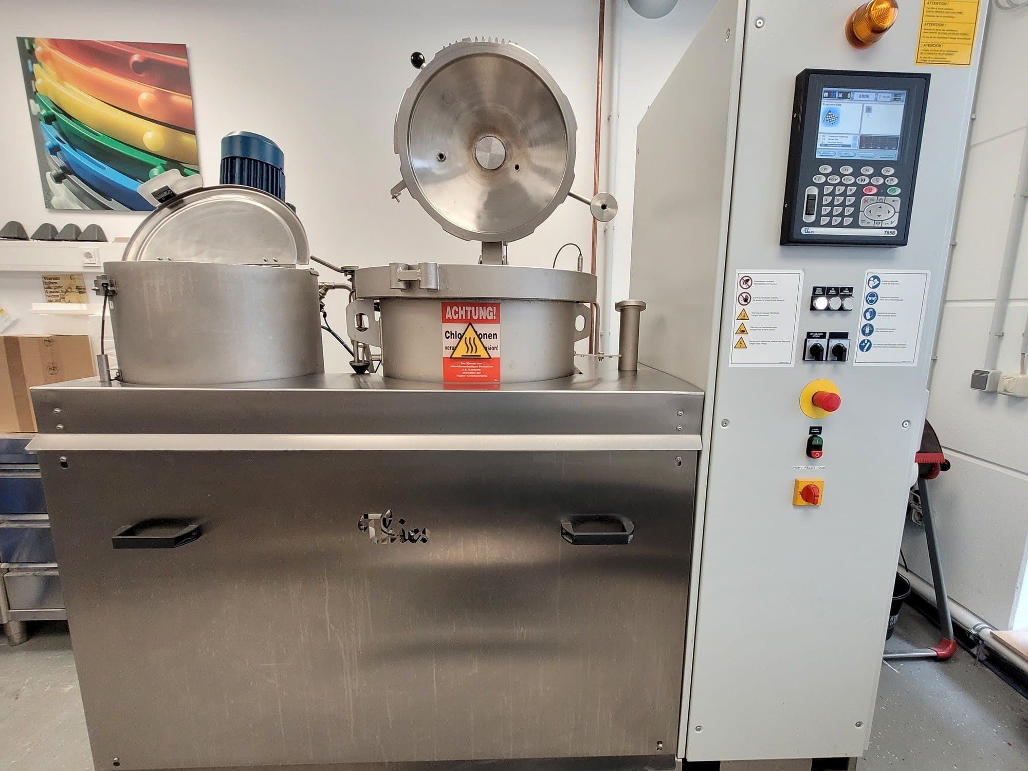 Koneen Thies eCOLOR Type 1/550/1 etunäkymä