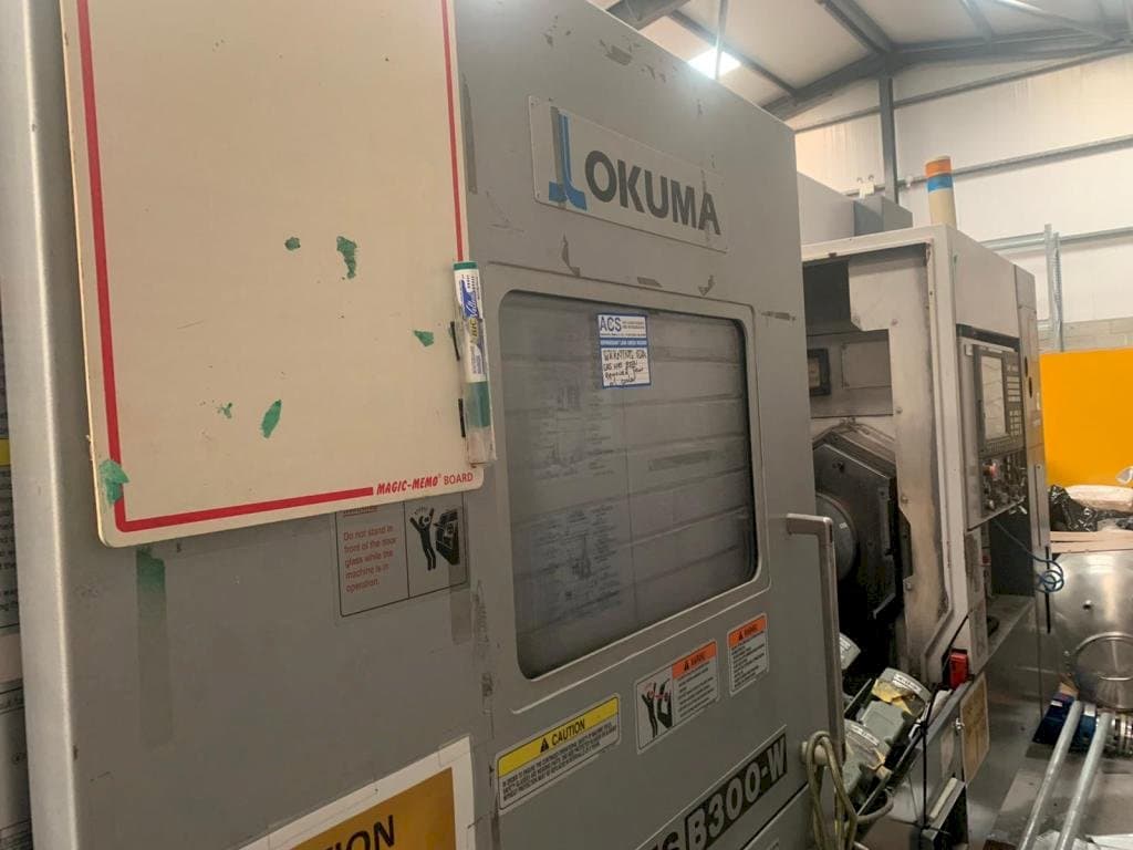 Koneen  Okuma Multus B-300W etunäkymä