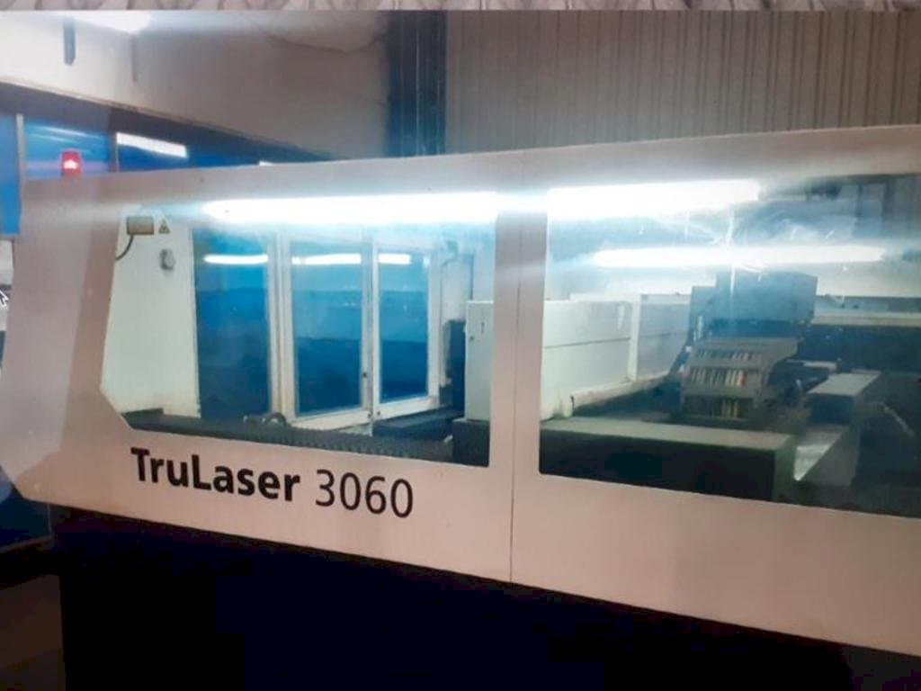 Koneen Trumpf Trulaser 3060 etunäkymä