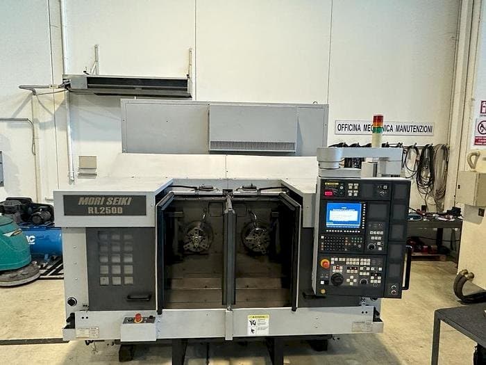 Koneen MORI SEIKI RL 2500 etunäkymä
