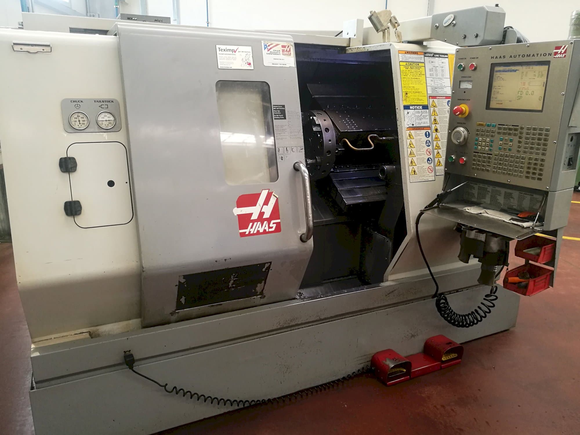 Koneen HAAS vasen näkymä SL-20THE