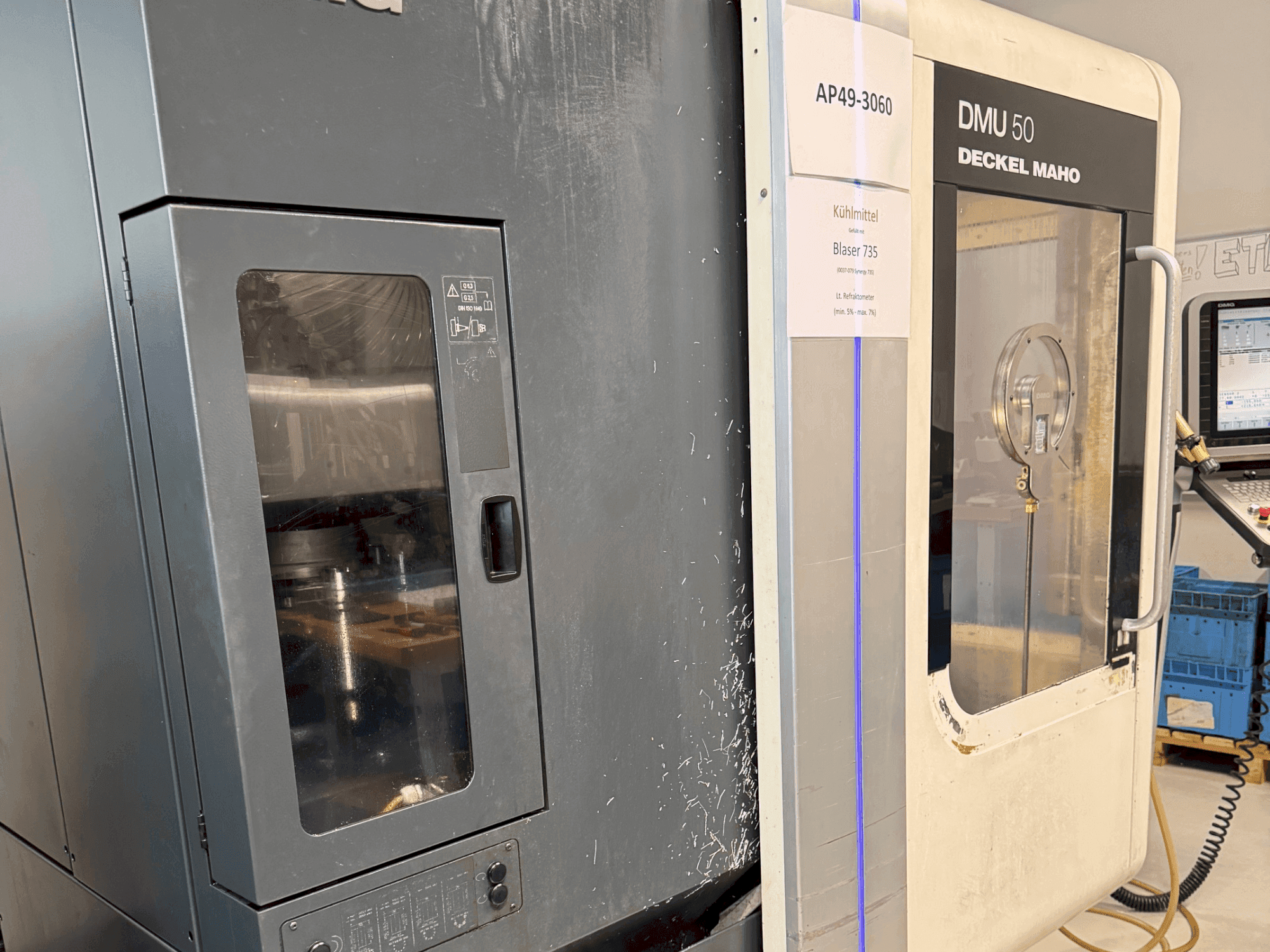 Koneen  DMG DECKEL MAHO DMU 50 etunäkymä