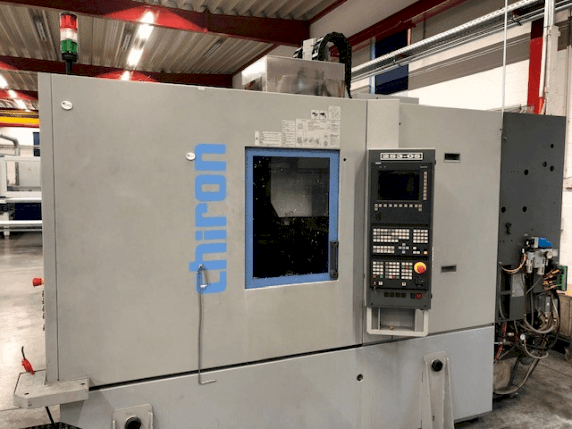 Koneen CHIRON FZ 12 KW HIGH-SPEED etunäkymä