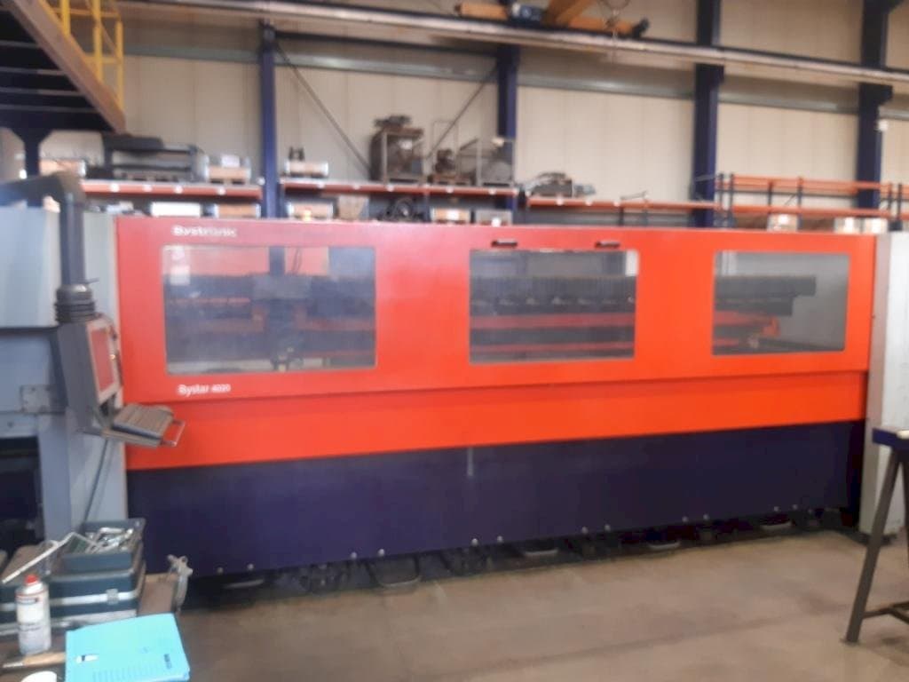 Koneen Bystronic Bystar 4020 etunäkymä