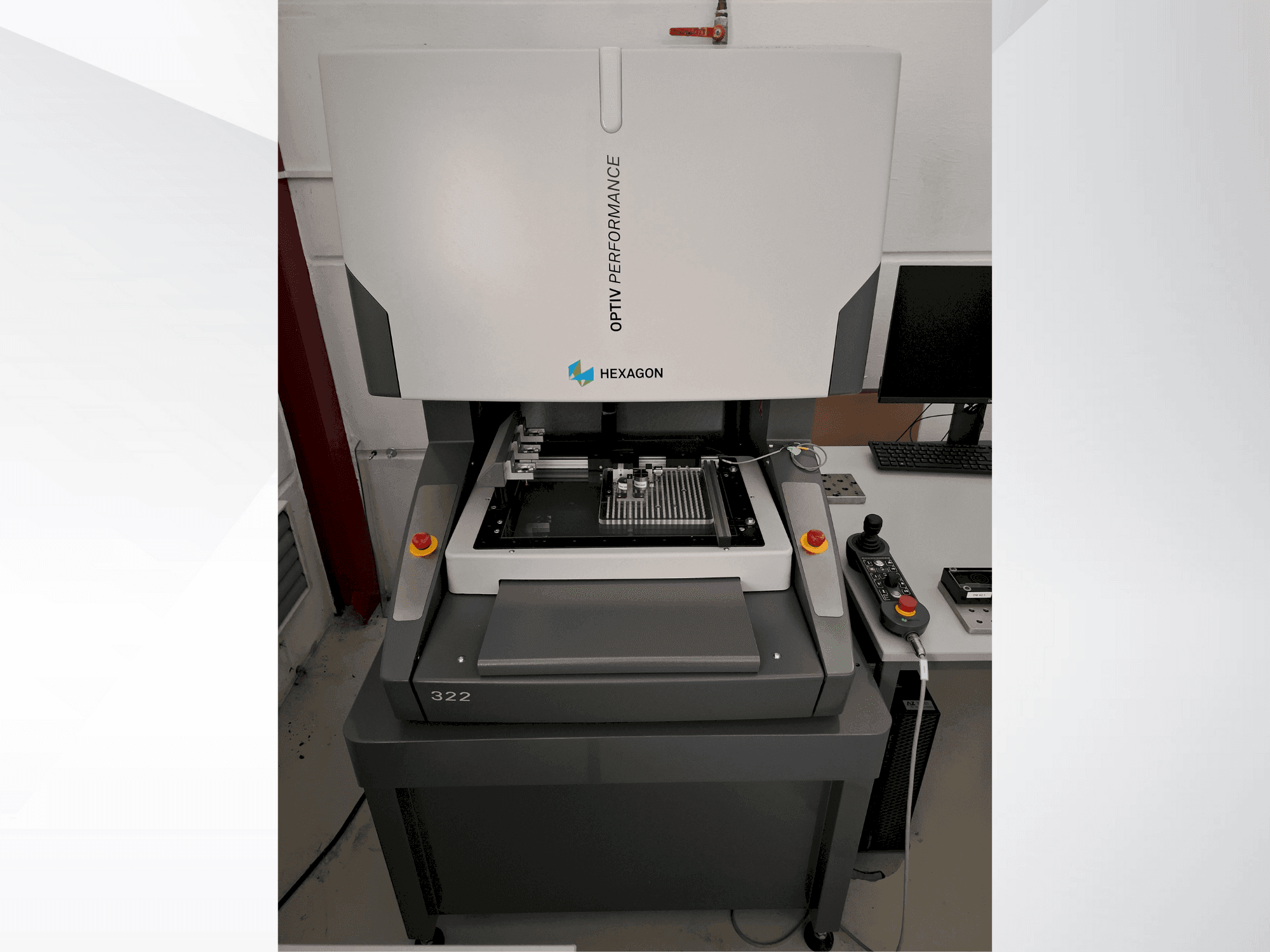 Koneen Hexagon Optiv Performance 322 etunäkymä