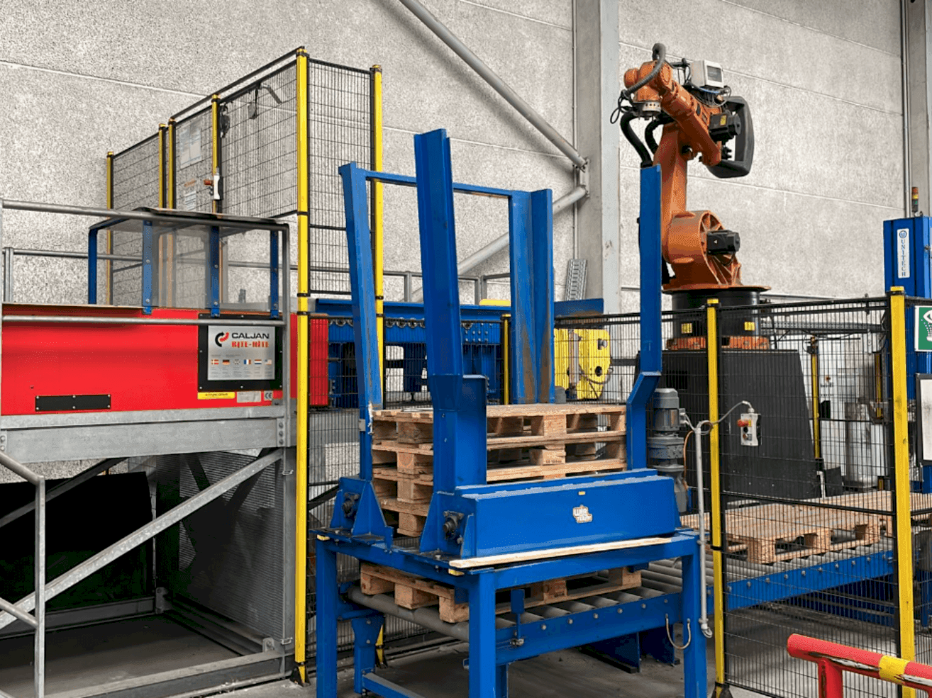 Koneen KUKA 600260060 etunäkymä