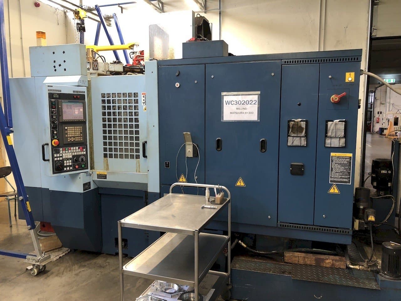 Koneen Matsuura H Plus-300 etunäkymä