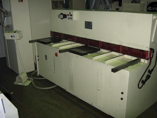 Koneen GEFI LVS-2000 etunäkymä
