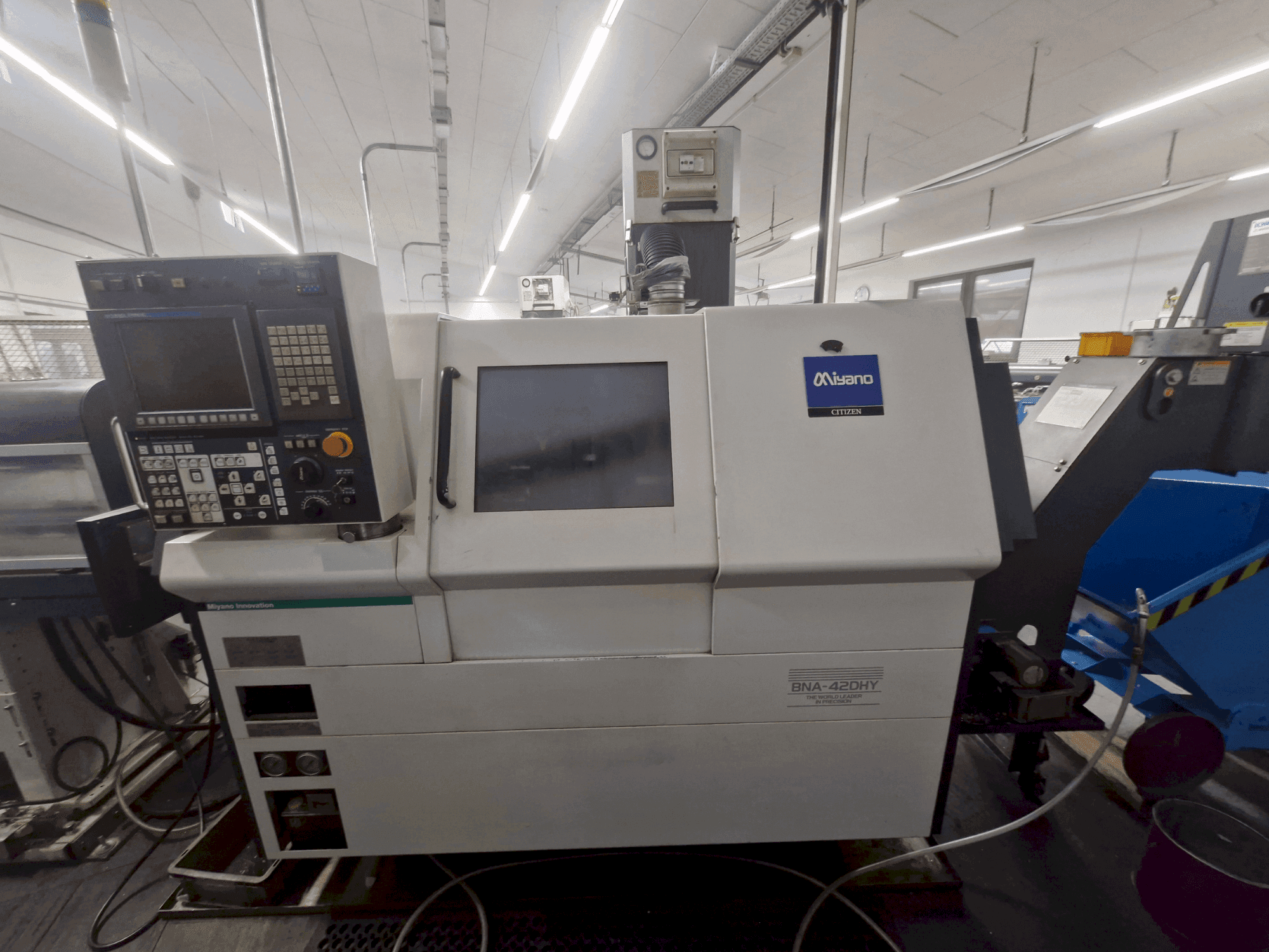 Koneen Miyano BNA-42DHY etunäkymä