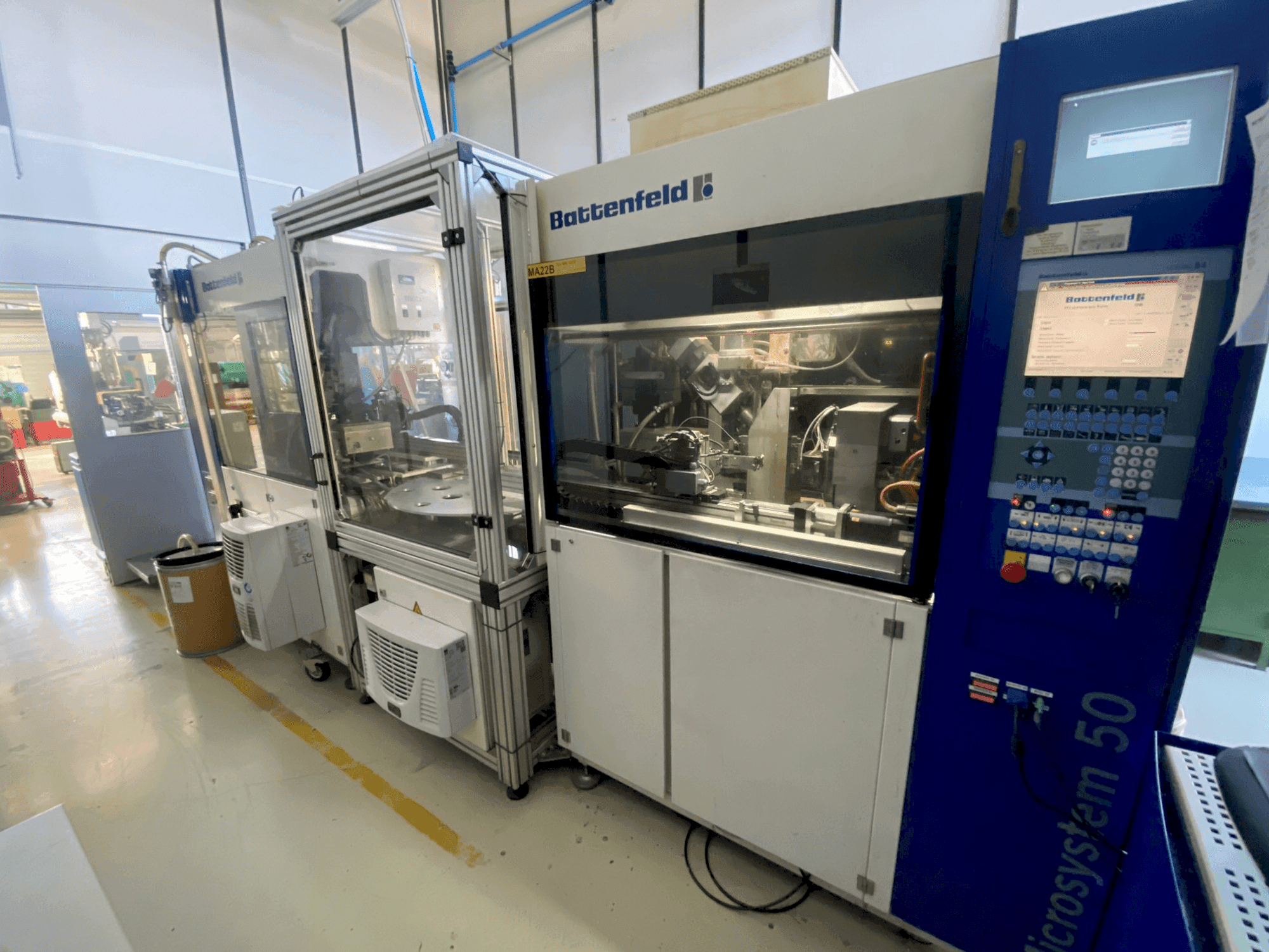 Koneen Battenfeld Microsystem MM 50/50 etunäkymä
