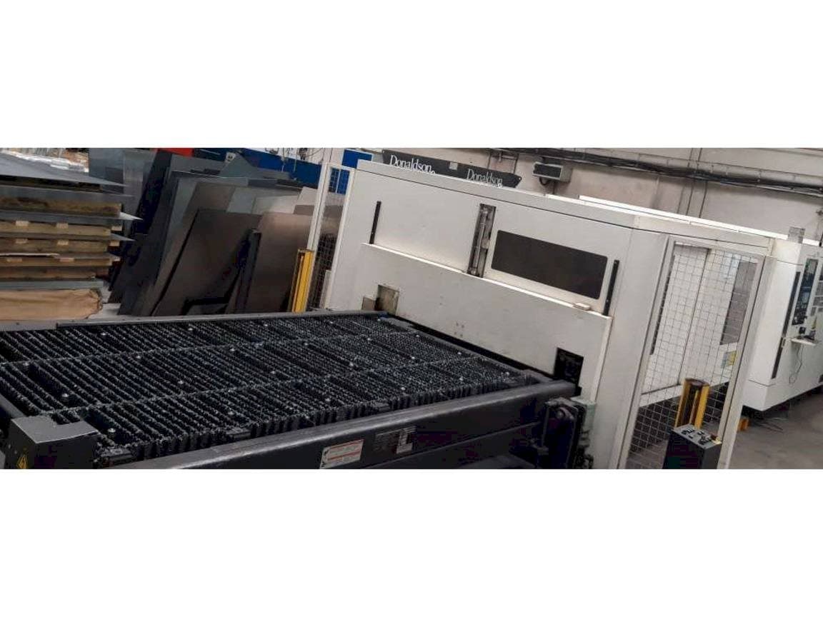 Koneen Mazak Super Turbo-X510 Mk III G etunäkymä