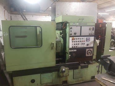 Koneen TOS OFA 32 A etunäkymä