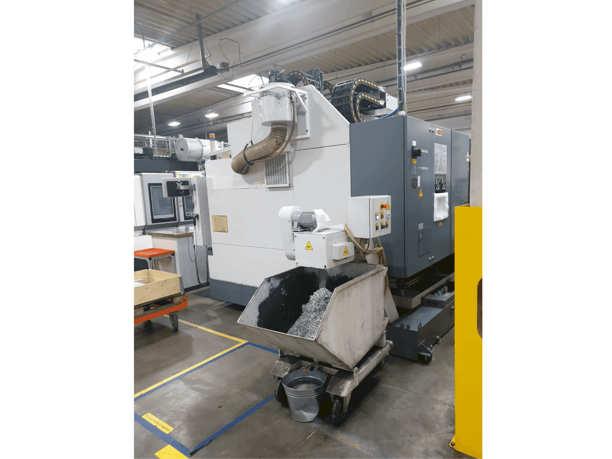 Koneen Okuma MB-66VA etunäkymä