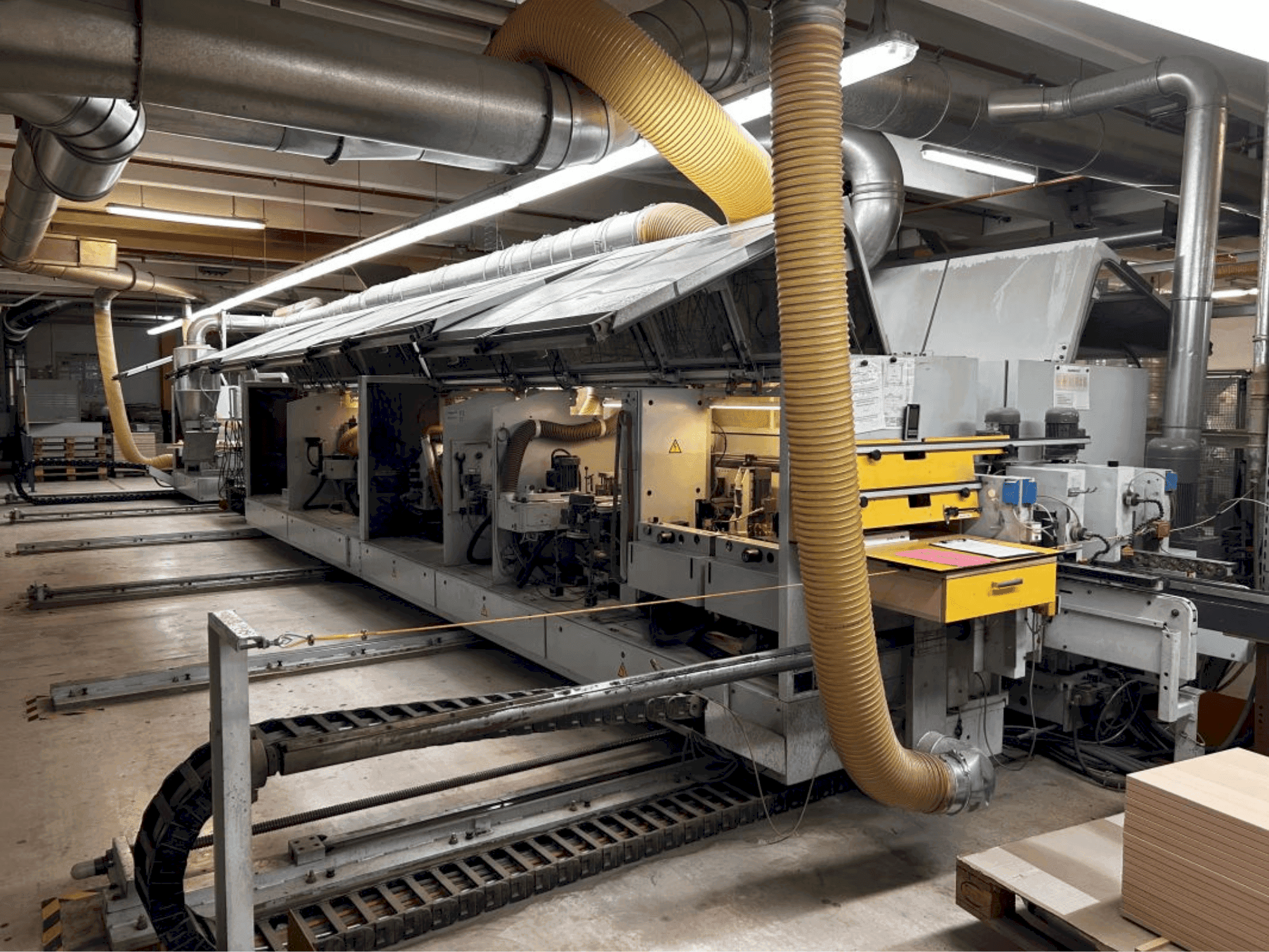 Koneen HOMAG PROFI KFL20/29/QA/25 etunäkymä