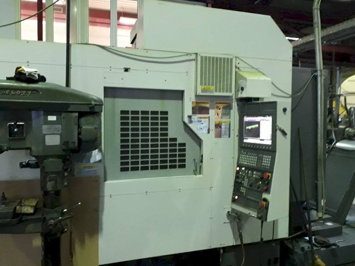 Koneen Okuma ACE Center MF-46VA etunäkymä