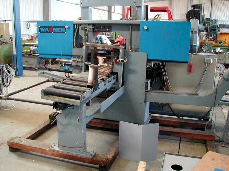 Koneen WAGNER WPB 340 etunäkymä