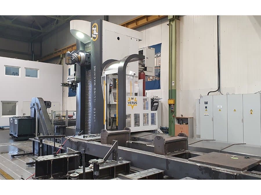 Koneen FPT VERUS etunäkymä