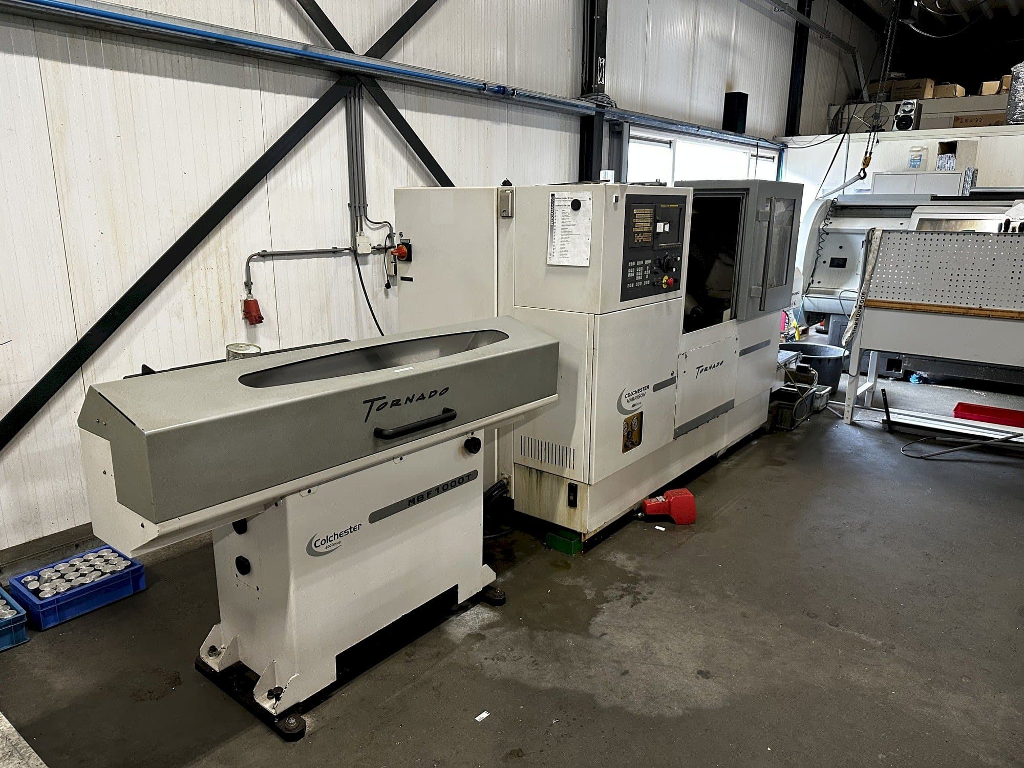 Koneen Colchester Tornado T2 etunäkymä