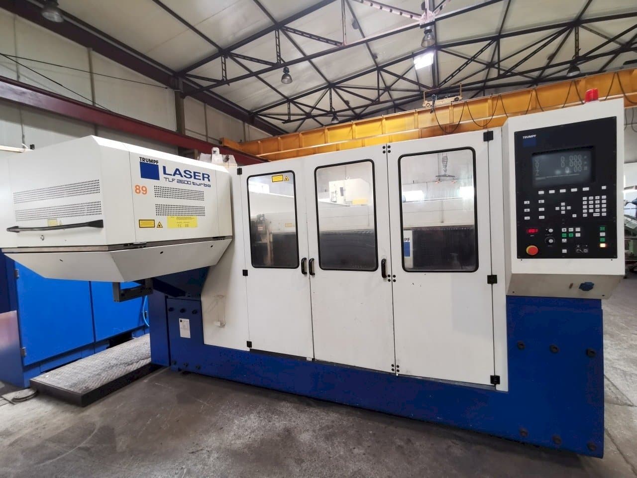 Koneen  Trumpf Trumatic L 4030 etunäkymä