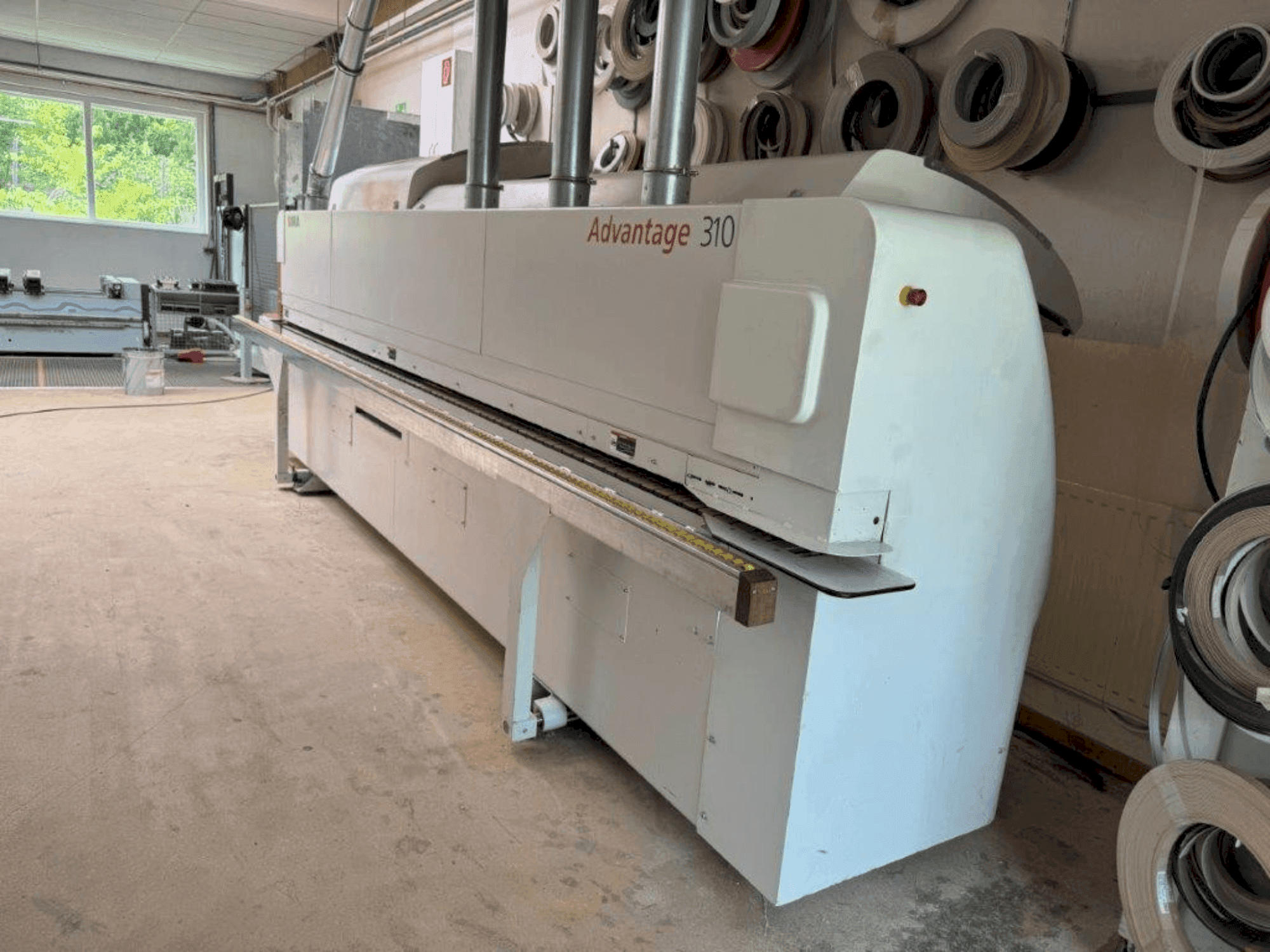 Koneen  IMA ADVANTAGE 310 etunäkymä