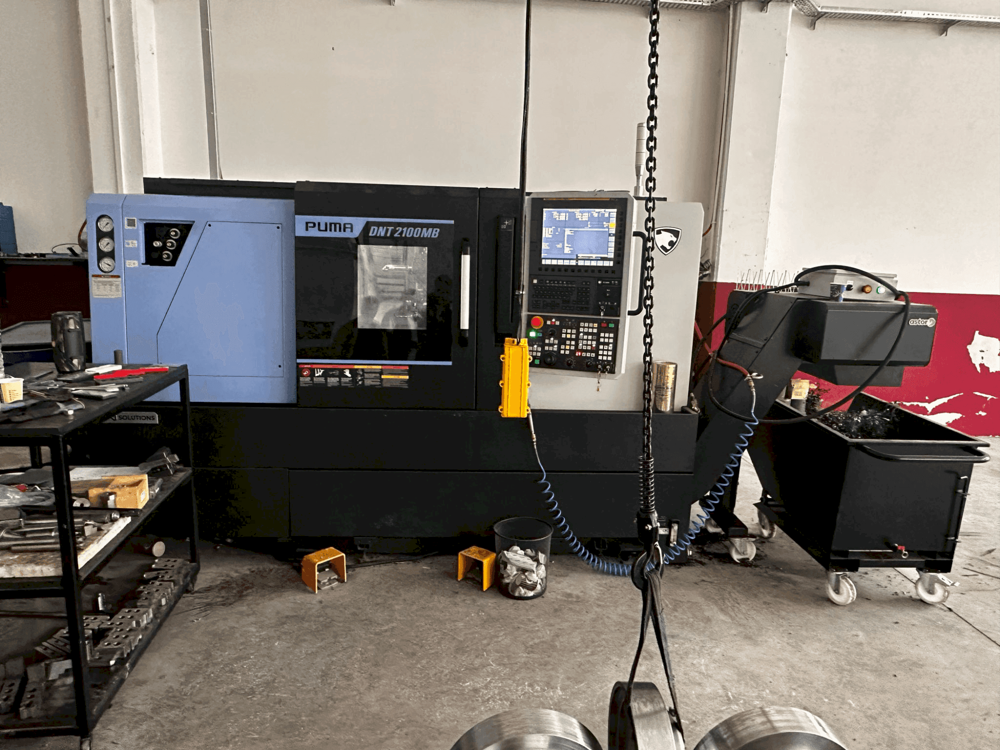 Koneen DN SOLUTIONS Puma DNT2100MB etunäkymä