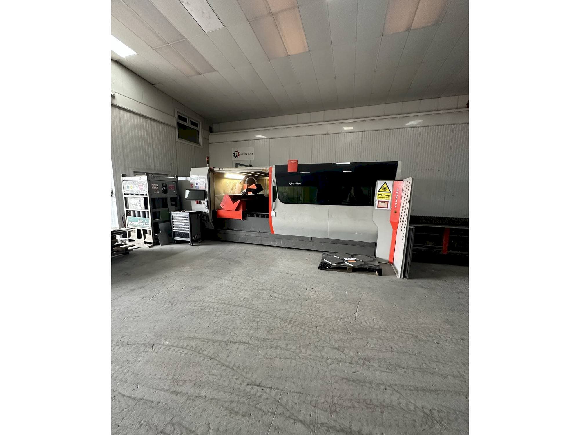 Koneen Bystronic Bystar 6KW 3015 Fiber etunäkymä