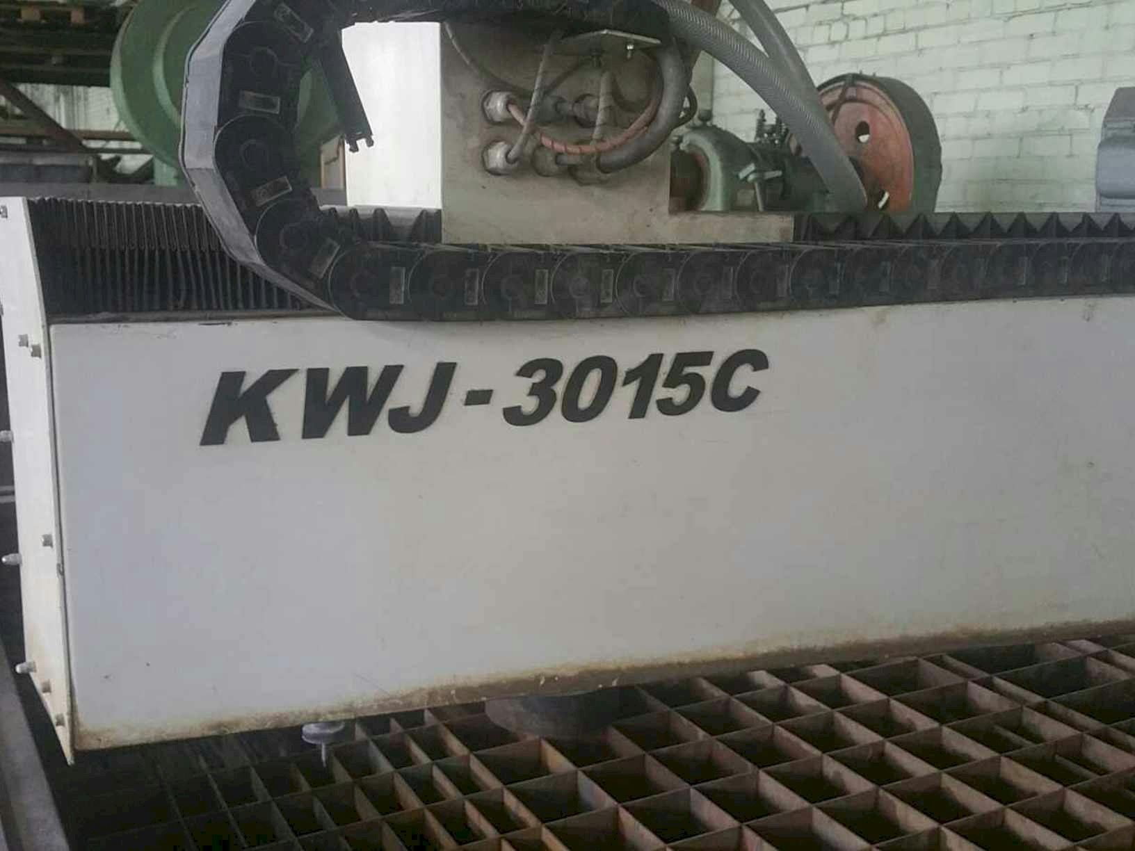 Koneen  Kenner KWJ 3020 C KMT Streamline SL-V 30 etunäkymä