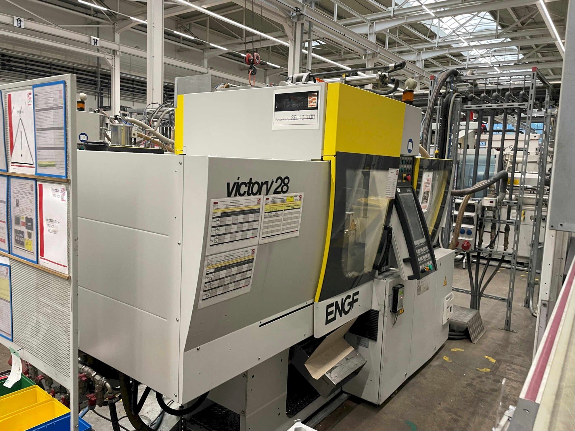 Koneen Engel Victory 200/28 etunäkymä