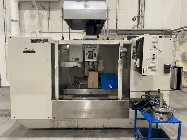 Koneen FADAL VMC 4020HT etunäkymä