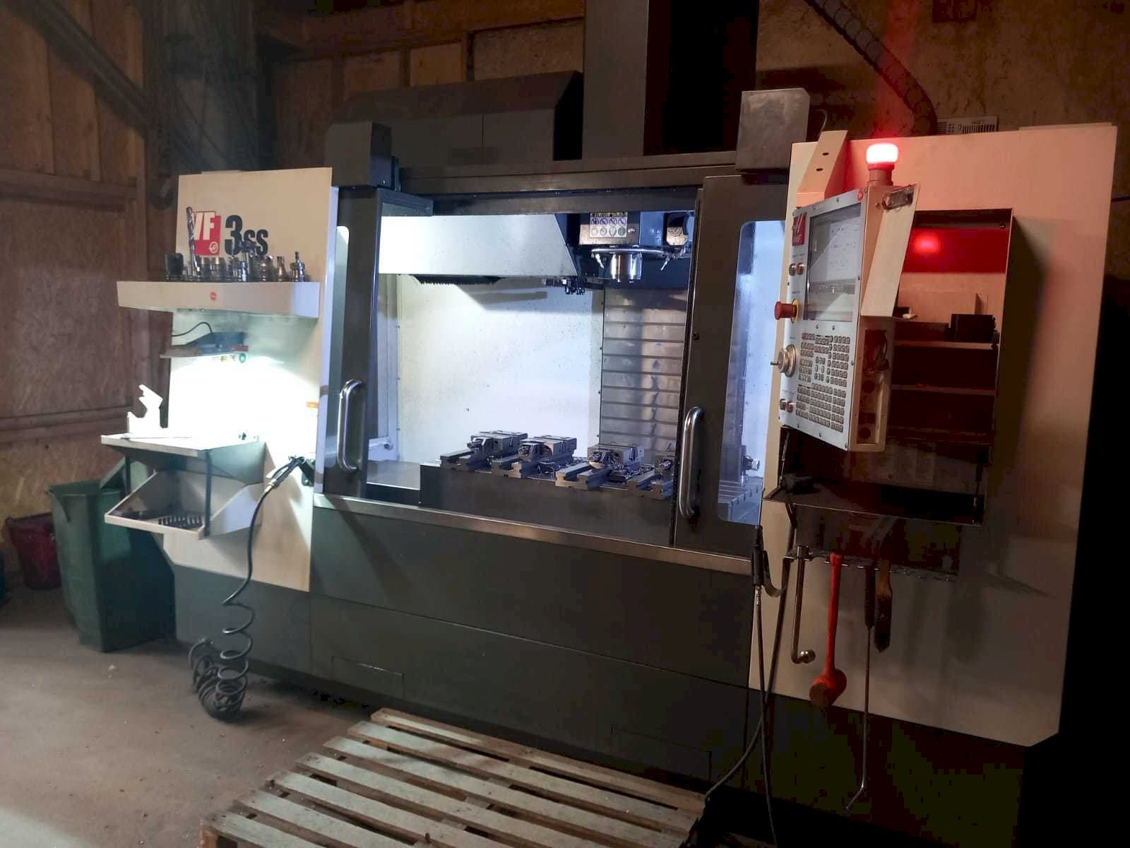 Koneen HAAS VF3SS etunäkymä