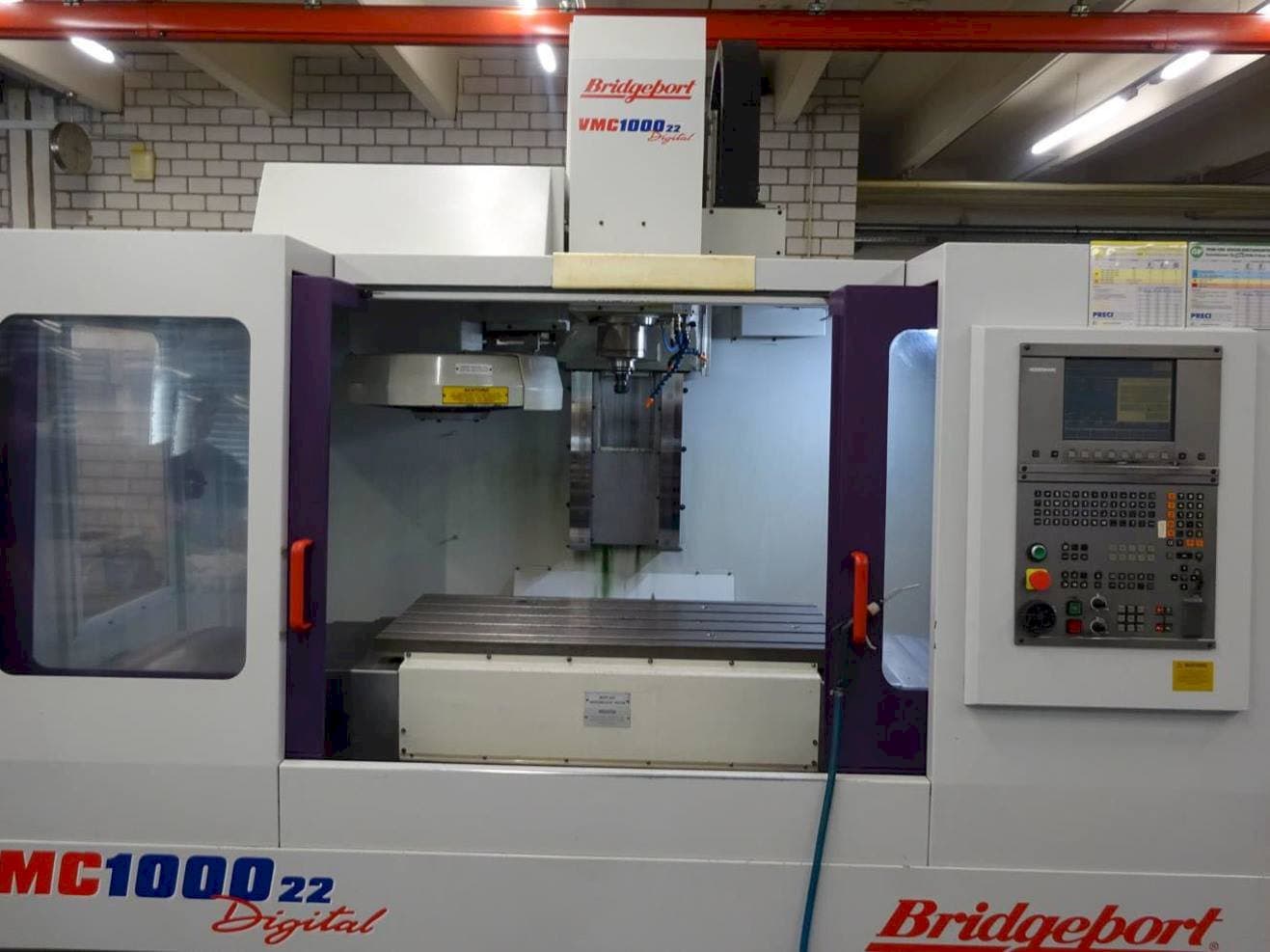 Koneen Bridgeport VMC1000-22 etunäkymä