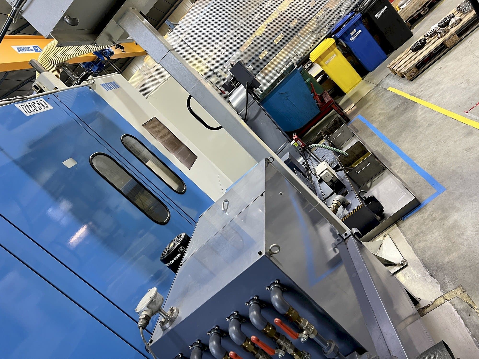 Koneen OKK Kch 500 - 8 Tische etunäkymä