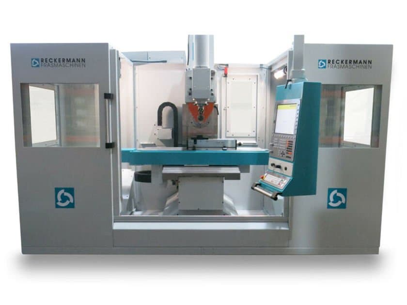 Koneen RECKERMANN 1300 etunäkymä