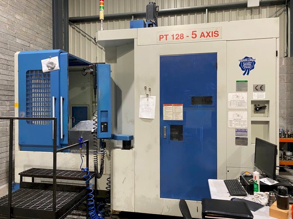 Koneen DAH LIH PT128 etunäkymä