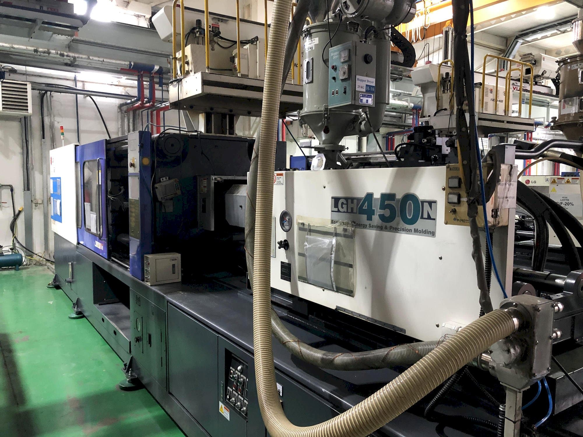 Koneen LG LGH-450N etunäkymä