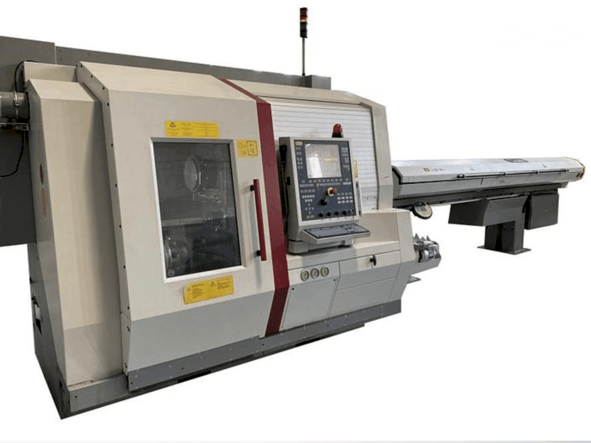 Koneen  TRAUB TNL 32-7 etunäkymä