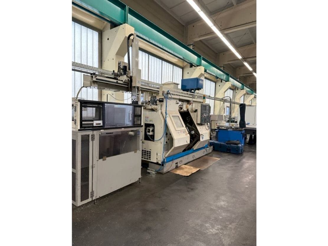 Koneen Okuma LT10 etunäkymä