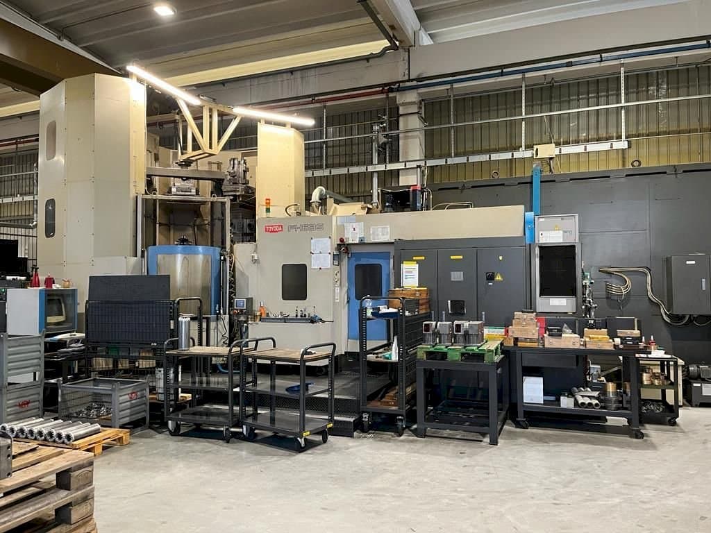 Koneen  TOYODA FH63S etunäkymä